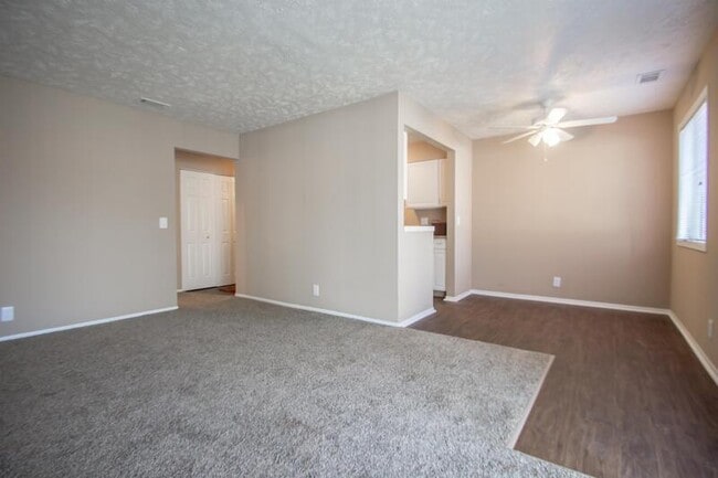 Photo - 11806 Arbor St Unidad #06