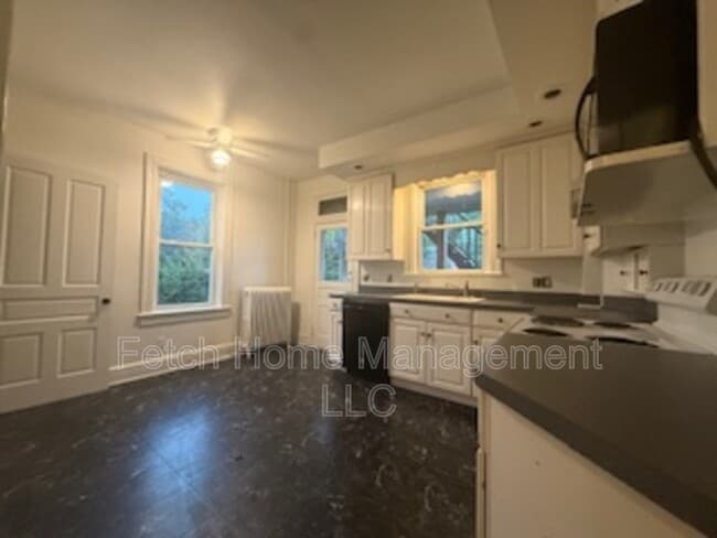 Photo - 436 Linden Ave