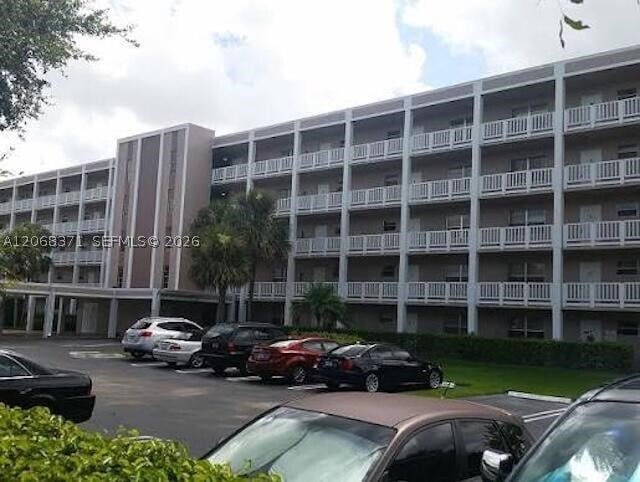 1200 NW 87th Ave Unit 413