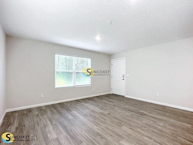 Photo - 6523 Breezy Oaks Wy Unit 102