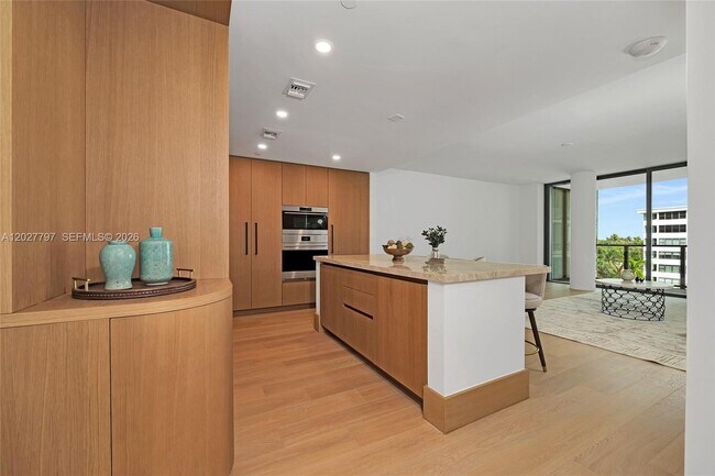 1176 97th St Unit 502