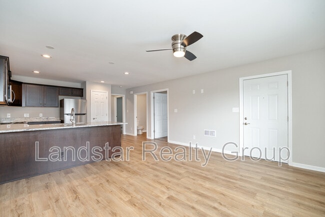 7300 Tiger Wy Unit 201