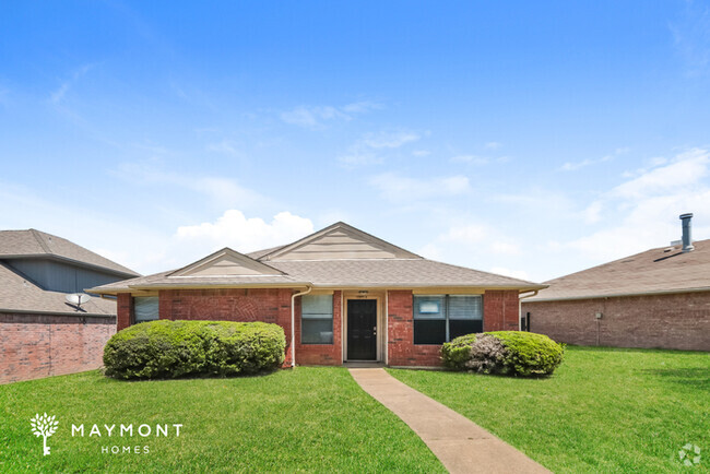 Building Photo - 12713 Hilltop Dr Rental