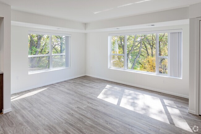 3 habitaciones, 2 baños - 1100 pies cuadrados - Vista Ridge