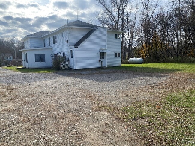 Photo - 660 County Rte 1