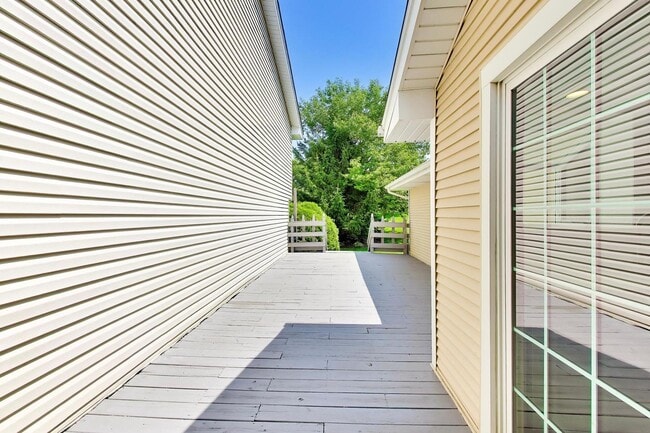 Photo - 106 Regency Dr