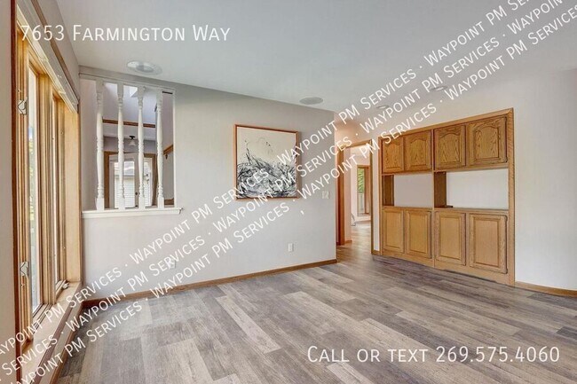 Photo - 7653 Farmington Way