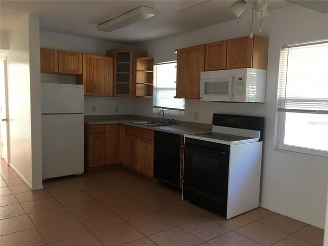 Photo - 815 Margo St