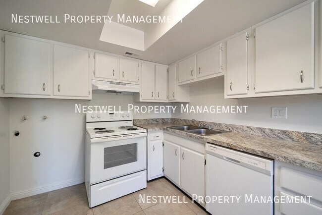 Photo - 8455 S Westridge St