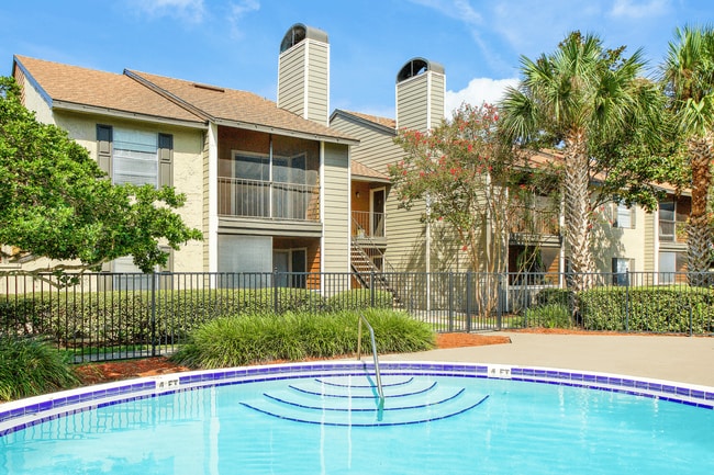 Bentley Green Apartment Homes