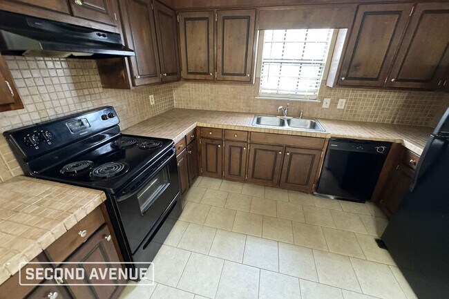 Photo - 744 13th Ct NW