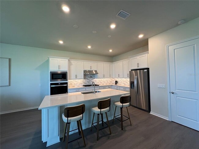 Photo - 8243 Fenton St