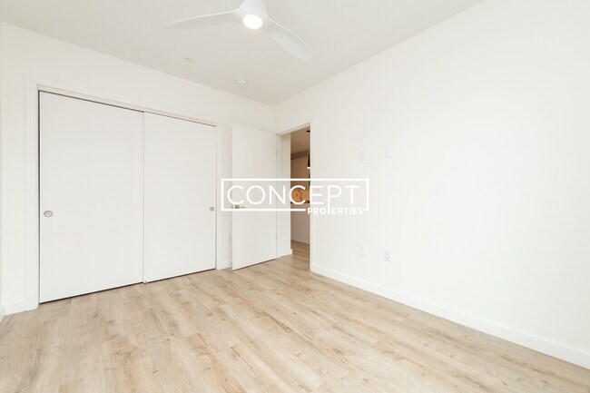 Photo - 1 Sewall St Unidad 405
