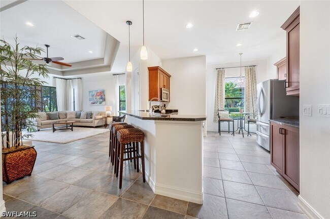 Photo - 7563 Moorgate Point Way