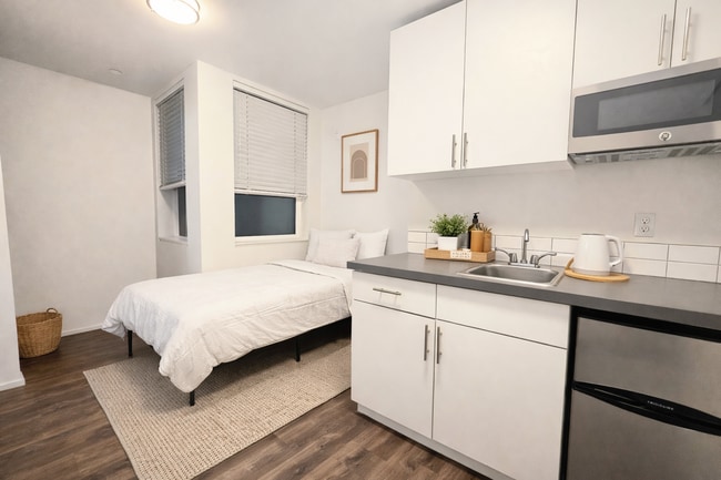 Photo - Horizon Greenwood Apartments