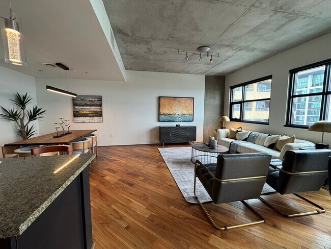 Photo - 1494 Union St Unit 1009