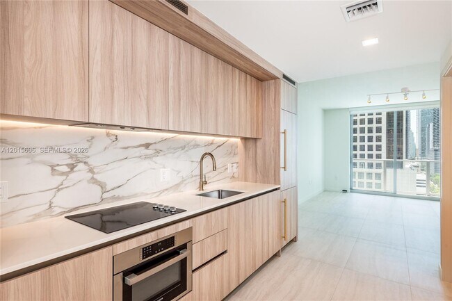 Photo - 77 SE 5th St Unit 1813