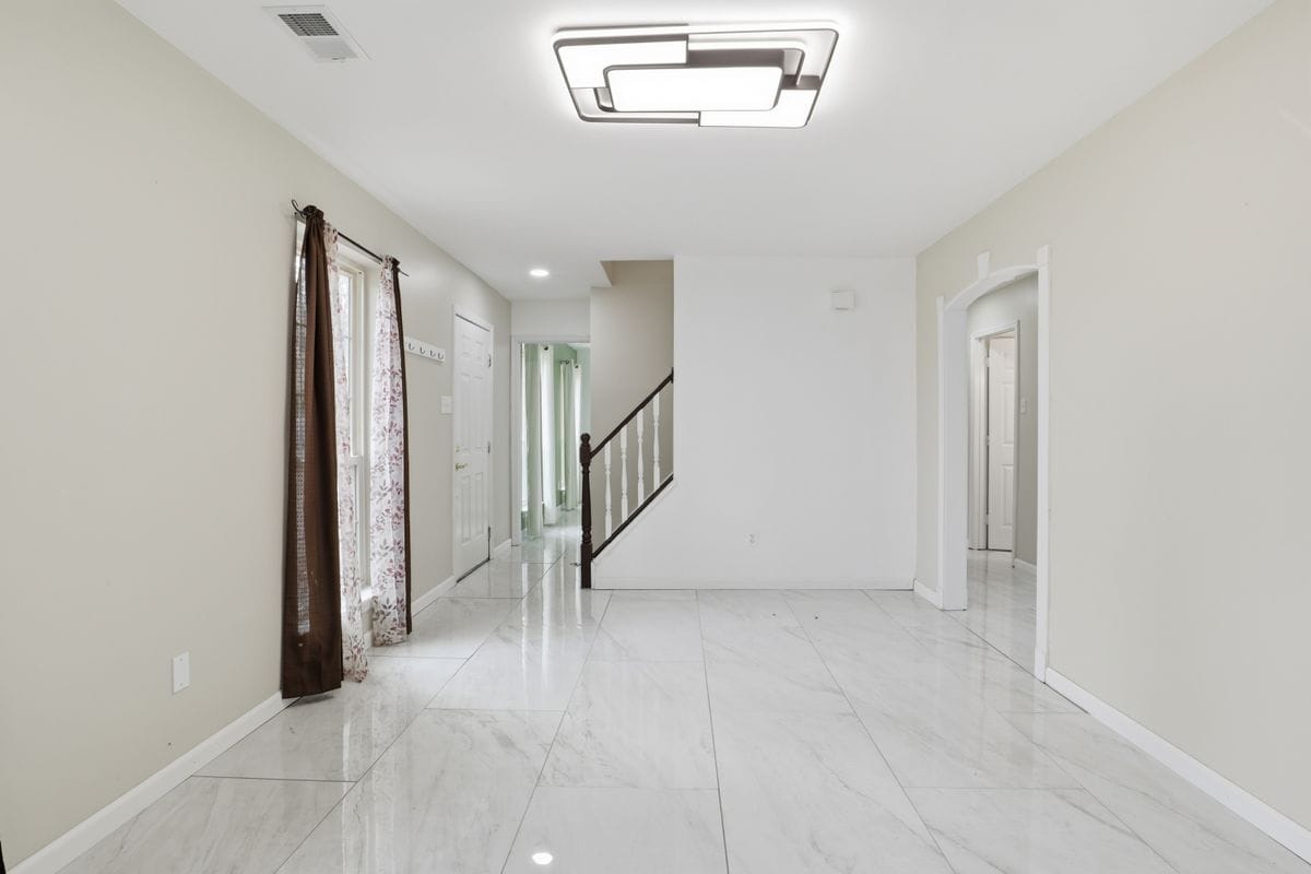 Photo - 3454 Tamarack Ct