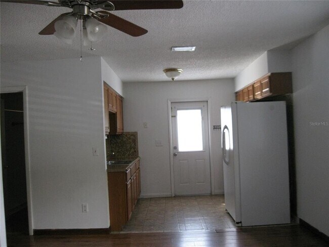 Photo - 620 31st Ave E