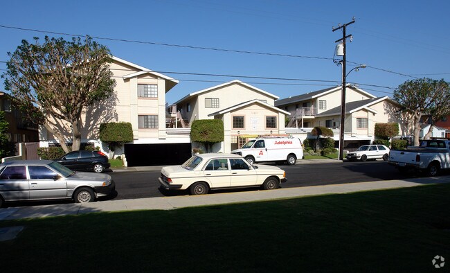 Grevillea Manor - Grevillea Manor