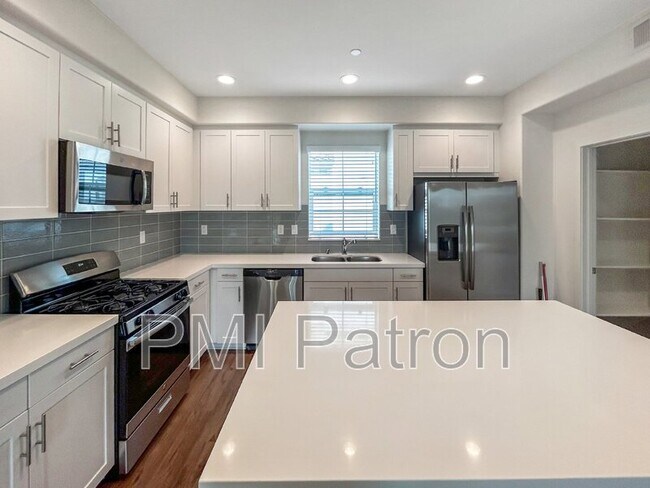 Photo - 1214 S Macduff St