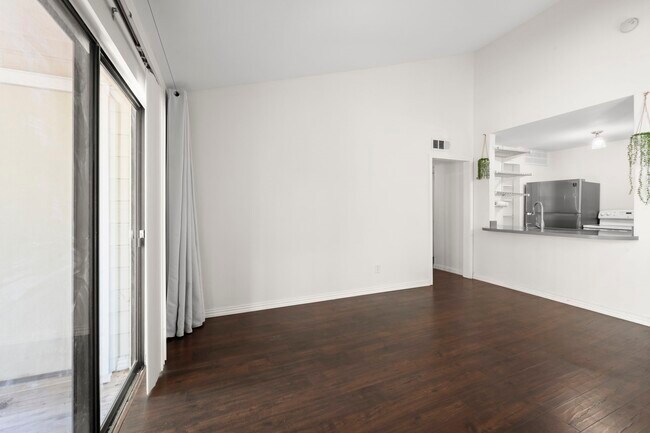 Photo - 3500 Tangle Brush Dr Unit 20