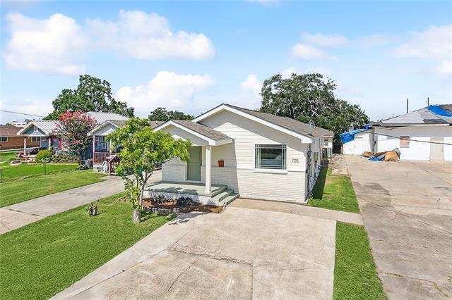 Photo - 725 MacArthur Ave