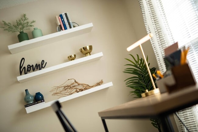 Photo - Abbotts Creek Apartments