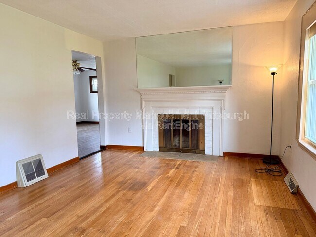 Photo - 400 Patterson Rd