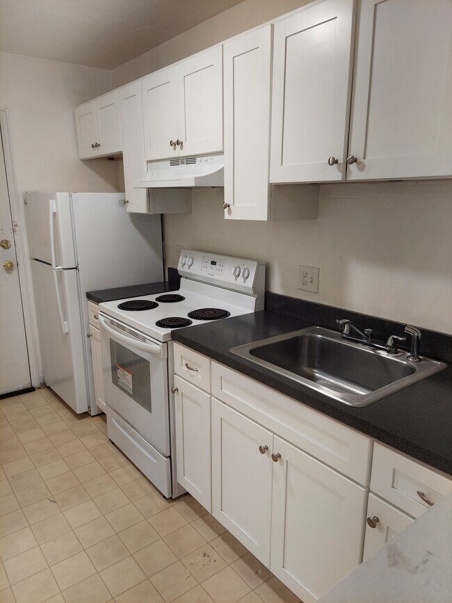 Photo - 45 Brook Rd Unit 2