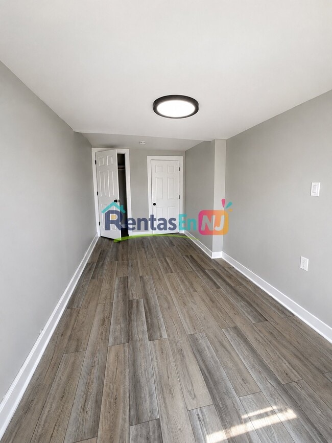 Photo - 155 W Main St Unit 3
