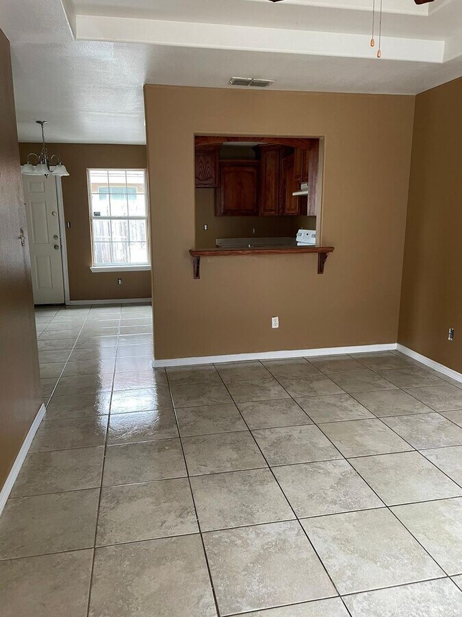 Photo - 3106 E Diamondhead Ave Unit #2