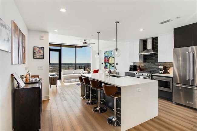 Building Photo - 788 West Marietta St NW Unit 713