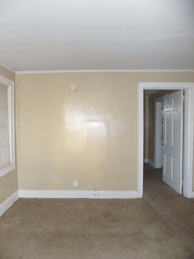230 S Gregg St Unit 1/2A