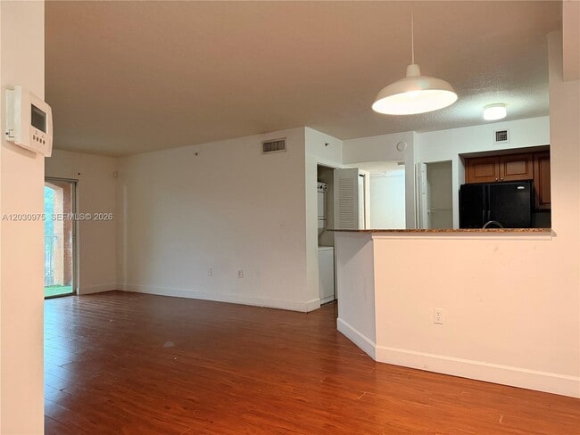 Photo - 17602 NW 25th Ave Unit 303