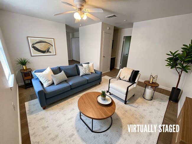 Photo - 1706 Benttree Dr Unit # B