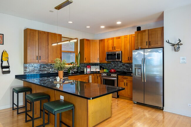 Photo - 1106 N Paulina St Unit 1