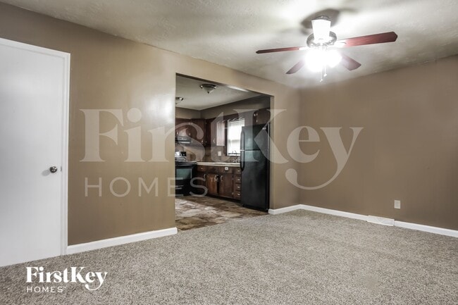 Photo - 7915 E 47th Terrace