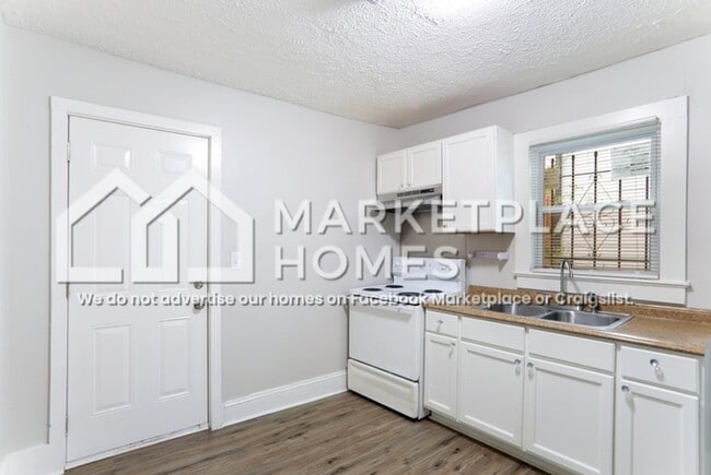 Photo - 15 Chappell Rd NW