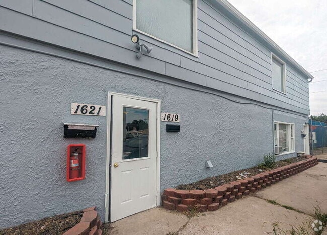 Building Photo - 1619 S Taggart St Rental
