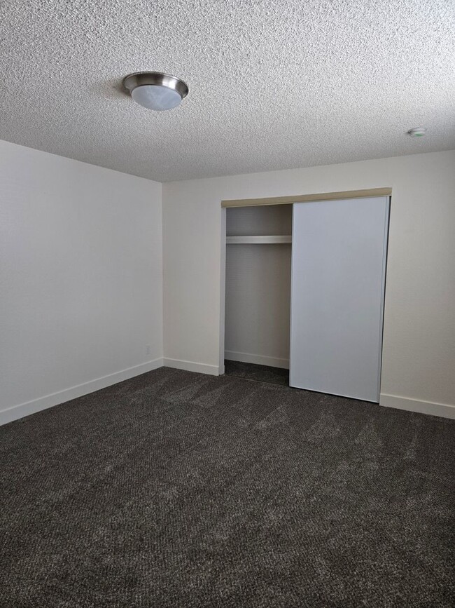 Photo - #257 ROSE PARK APTS
