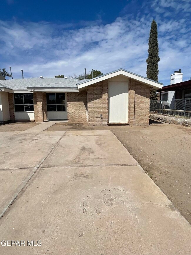 Building Photo - 851 Montera Rd Rental