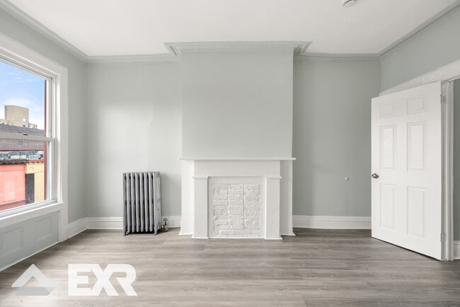 Photo - 981 Hancock St Unidad 3