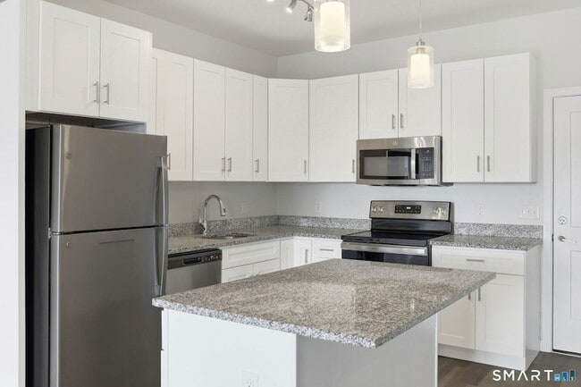 Building Photo - 71 Connecticut Ave Unit 301