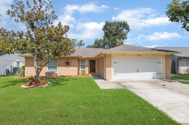 Building Photo - 2305 Meadow Green Dr Rental