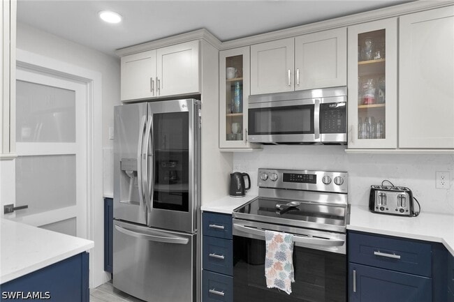 Photo - 591 Seaview Ct Unit A402
