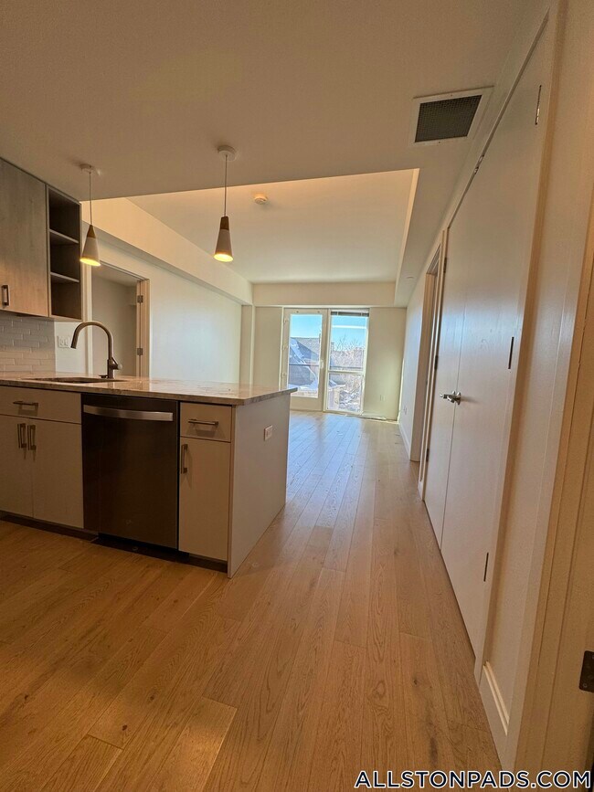 Photo - 55 Brighton Ave Unit 303