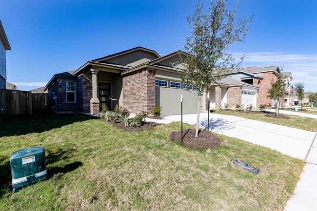 Photo - 318 Canley Lp