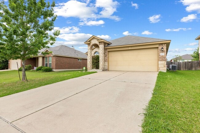 Photo - 6609 Sendero Lane