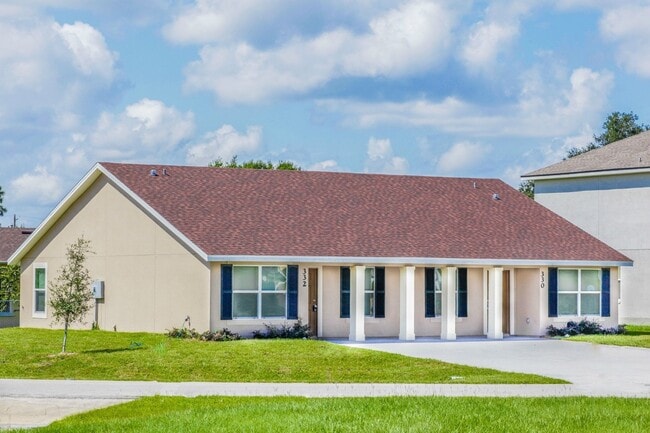 Photo - Three bedroom and two bathroom duplex -Poinciana
